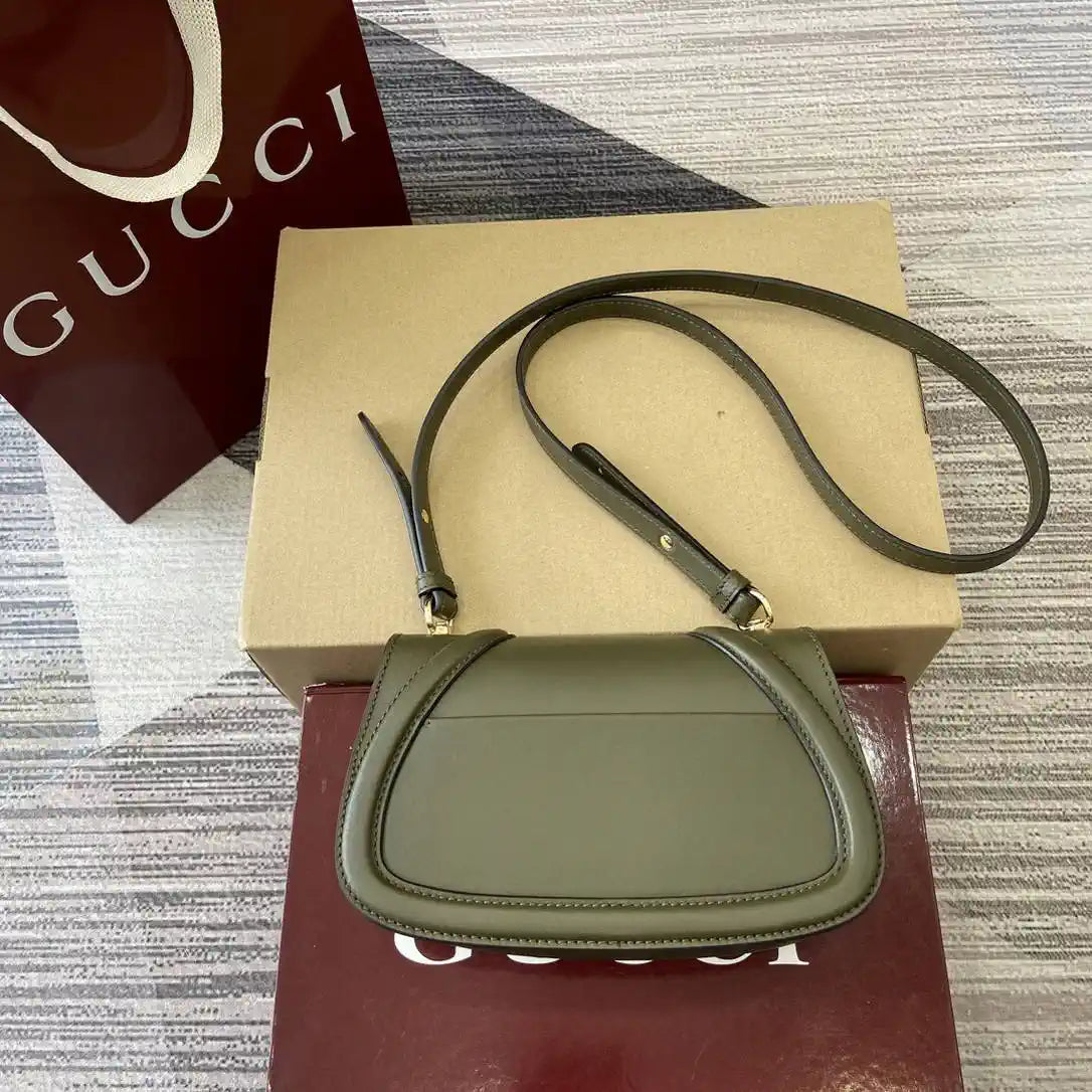 Gucci 815700 Gucci Blondie mini shoulder bag Green Leather