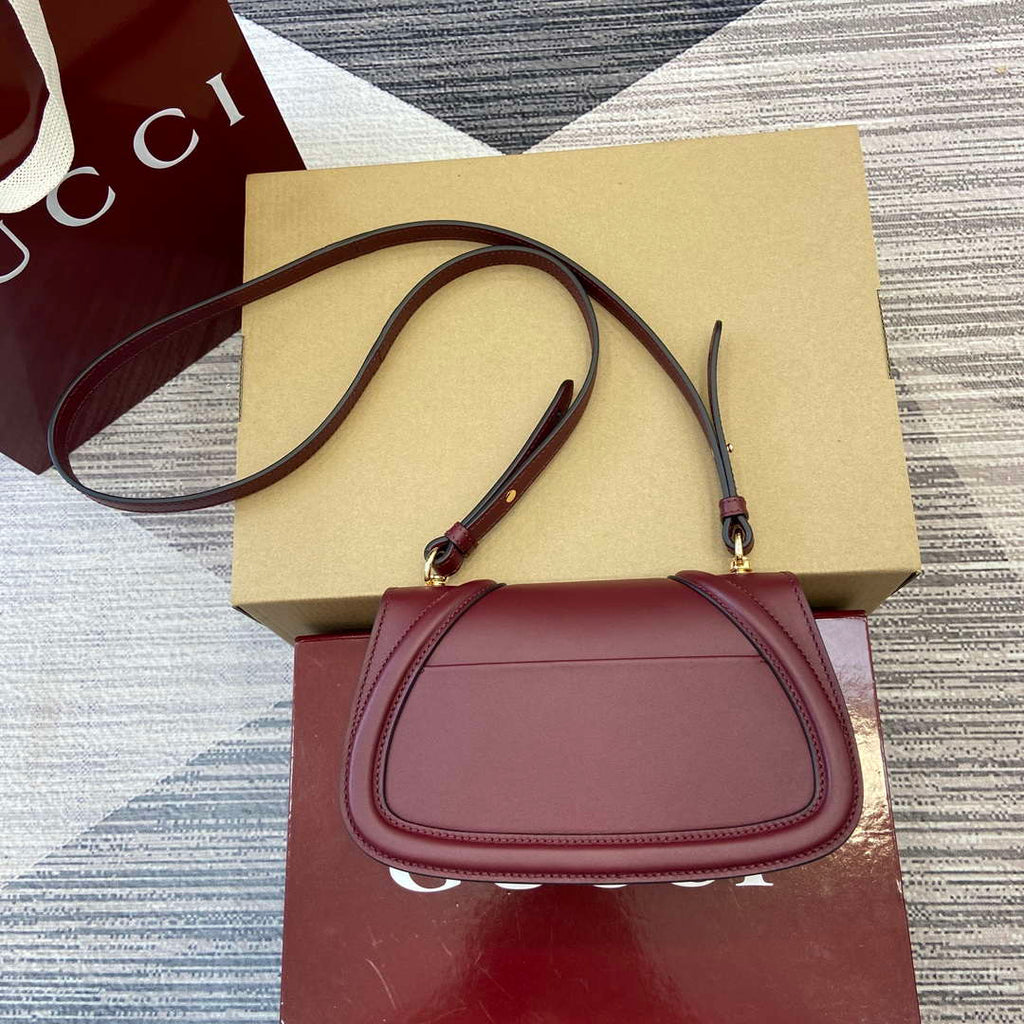 Gucci 815700 Gucci Blondie mini shoulder bag Wind red Leather