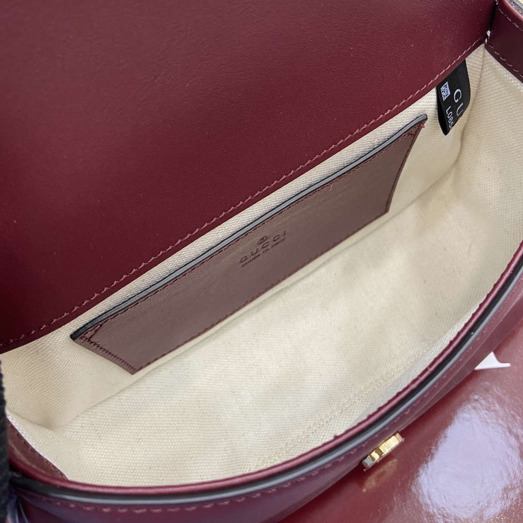 Gucci 815700 Gucci Blondie mini shoulder bag Wind red Leather