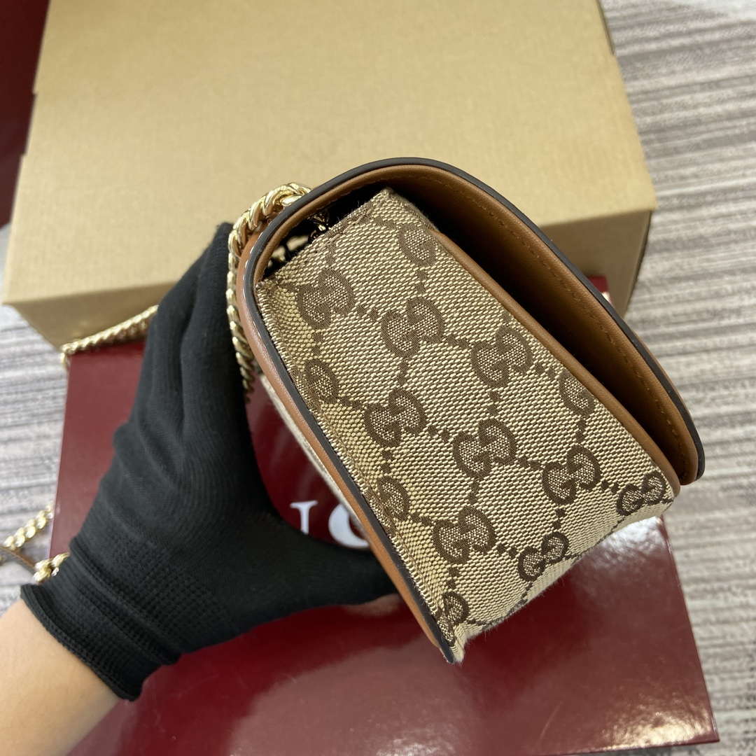 Gucci 815711 Gucci Blondie mini shoulder bag Beige dark brown canvas