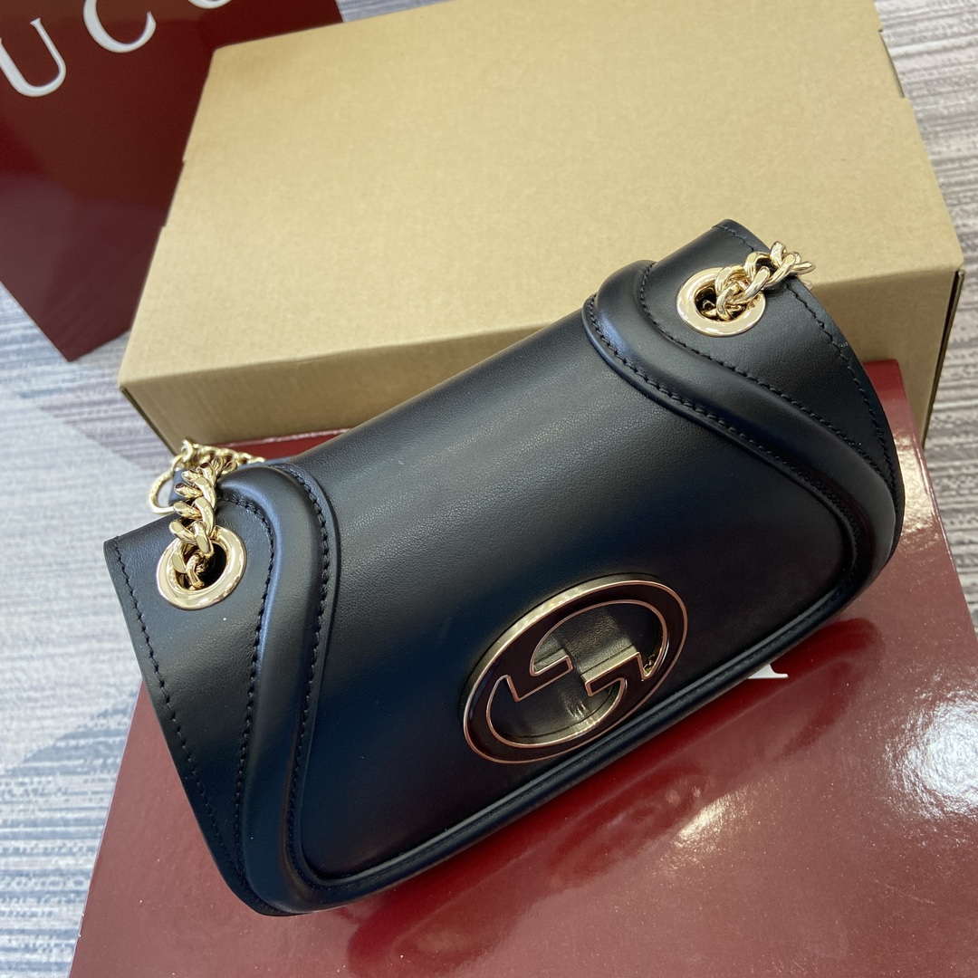 Gucci 815711 Gucci Blondie mini shoulder bag Black