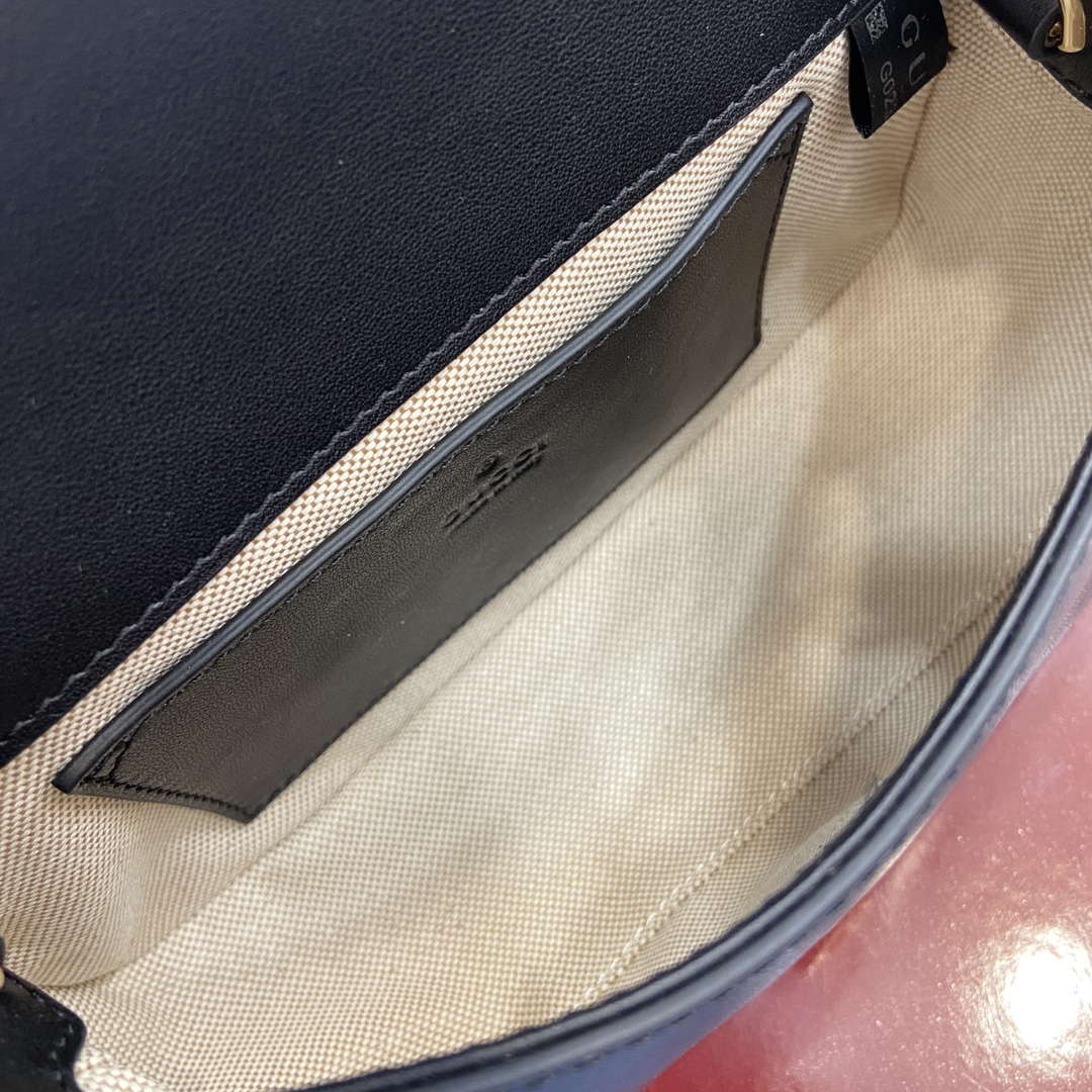 Gucci 815711 Gucci Blondie mini shoulder bag Black