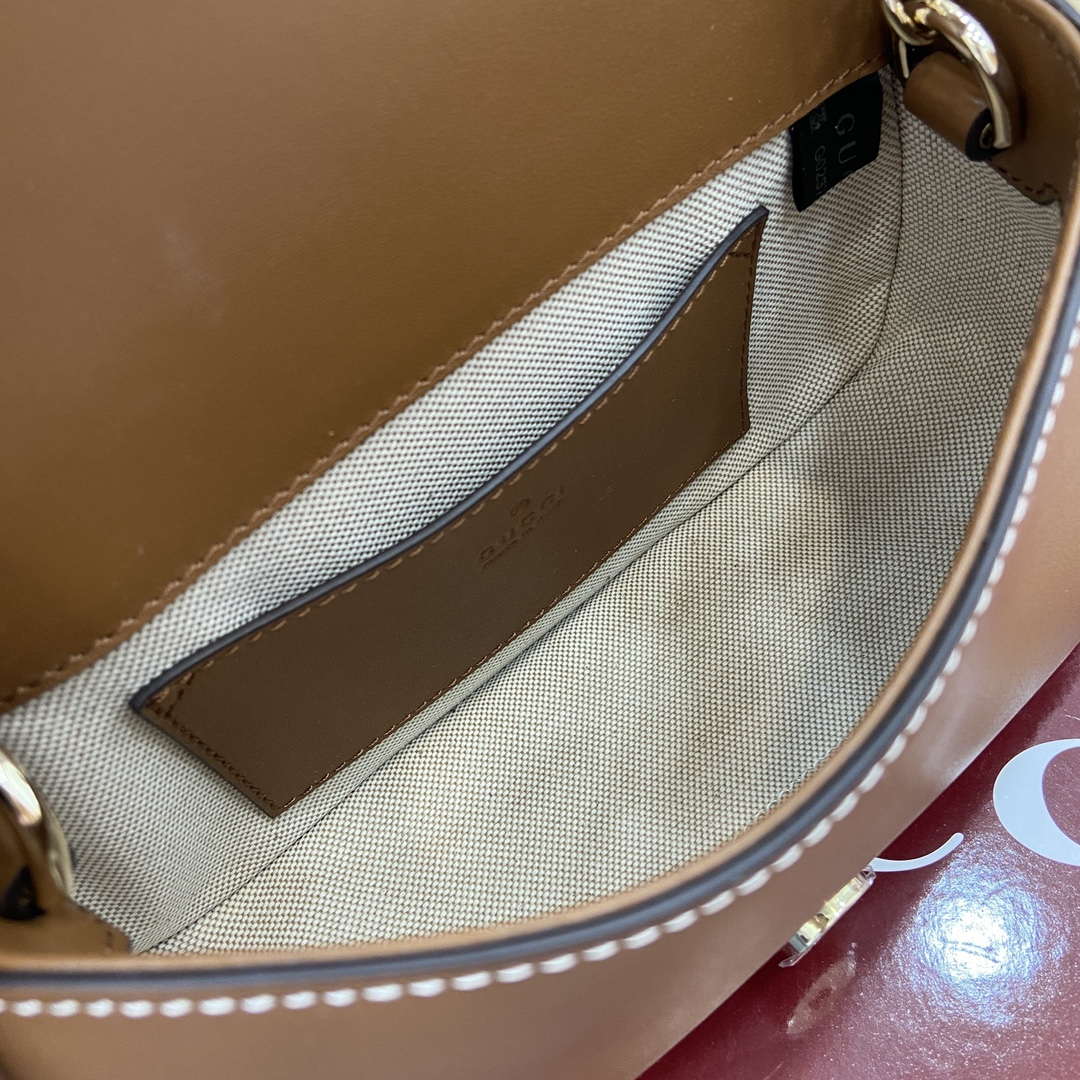Gucci 815711 Gucci Blondie mini shoulder bag Brown