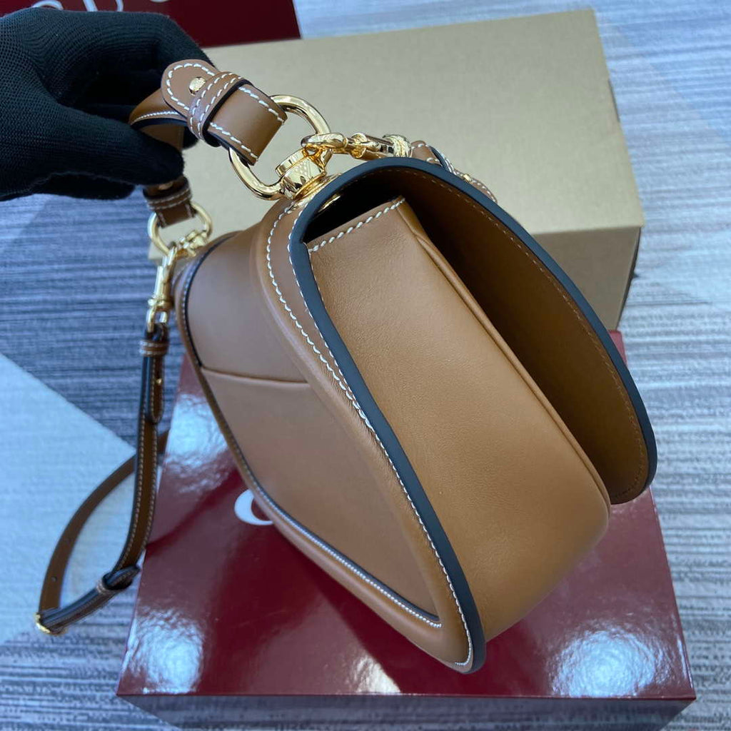 Gucci 815714 Gucci Blondie Small Top Handle Bag Brown smooth leather