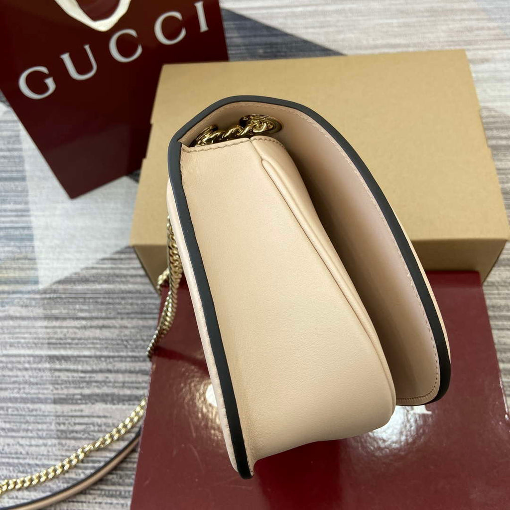Gucci 815715 Gucci Blondie small shoulder bag Light Pink Leather