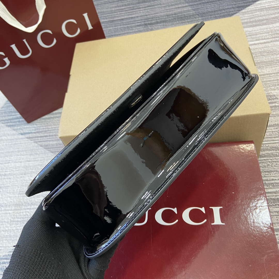 Gucci 815715 Gucci Blondie small shoulder bag Patent Leather Black