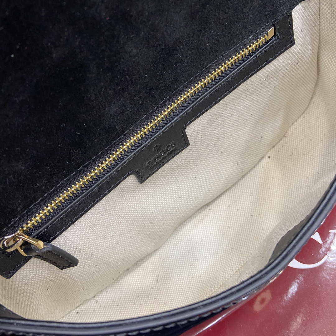 Gucci 815715 Gucci Blondie small shoulder bag Patent Leather Black