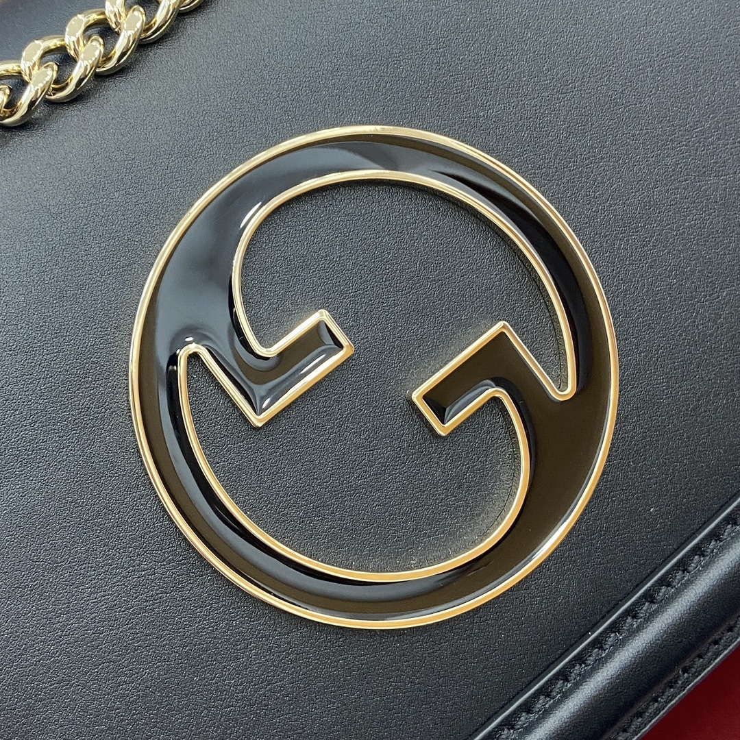 Gucci 815715 Gucci Blondie small shoulder bag Black