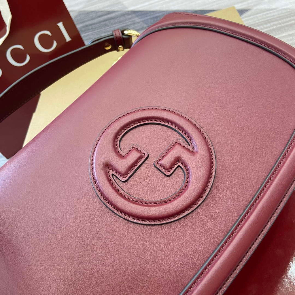 Gucci 815716 Gucci Blondie Medium top handle bag Wine Red
