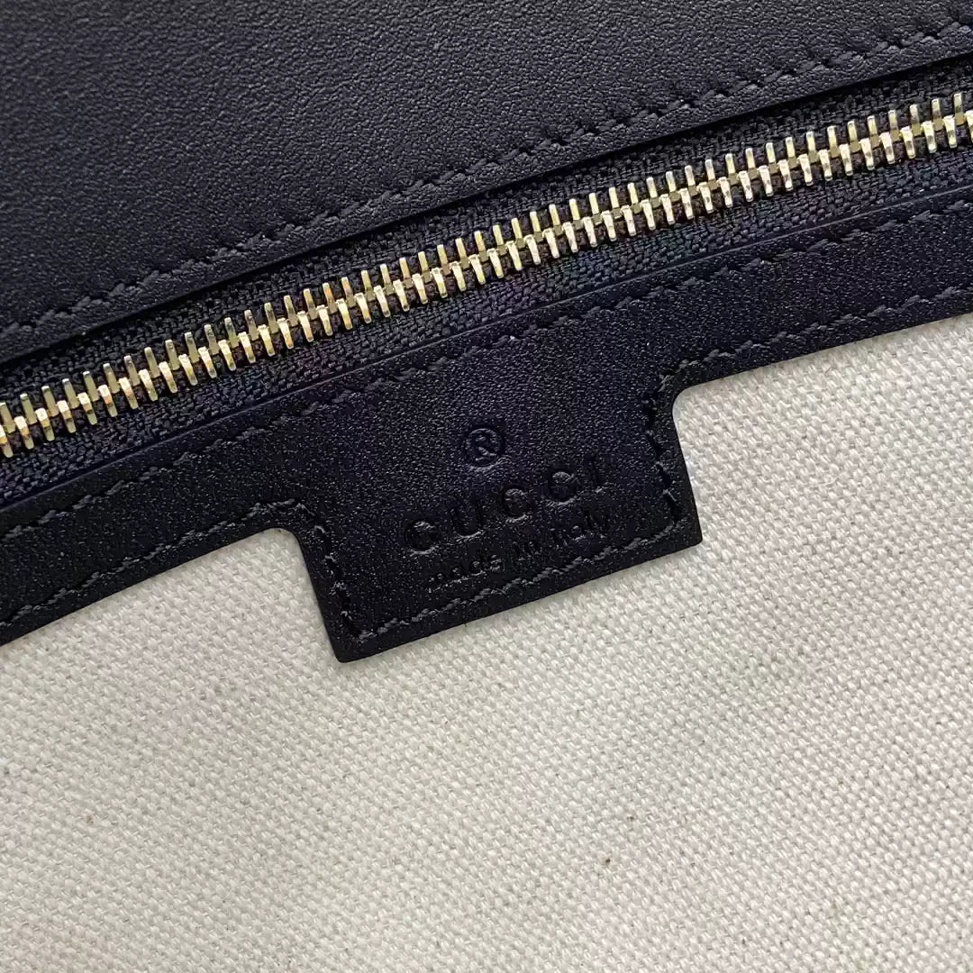 Gucci 815719 Gucci Blondie Medium top handle bag Black