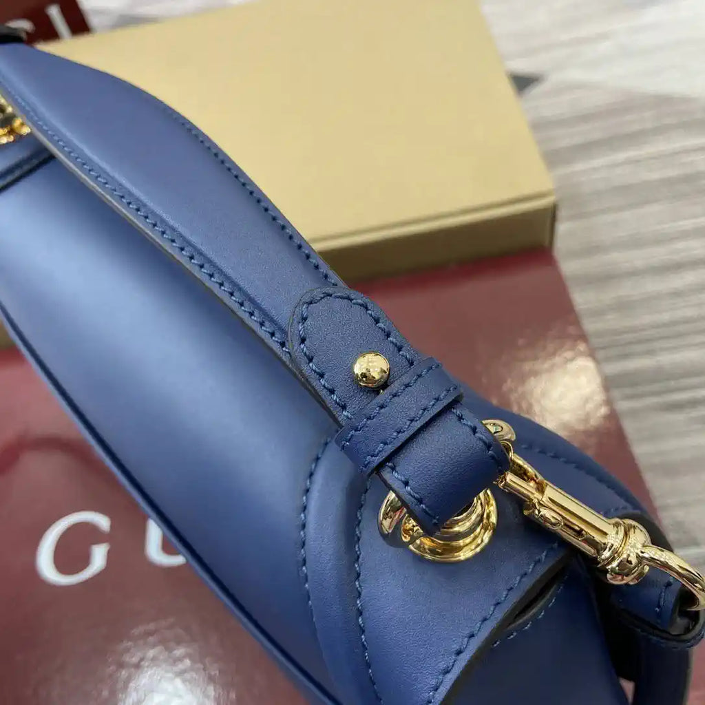 Gucci 815719 Gucci Blondie Medium top handle bag Leather Blue