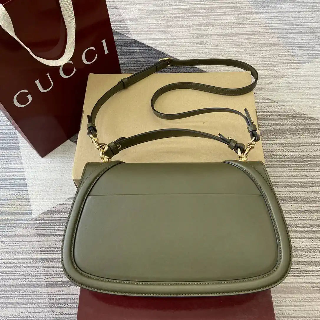 Gucci 815719 Gucci Blondie Medium top handle bag Leather Green