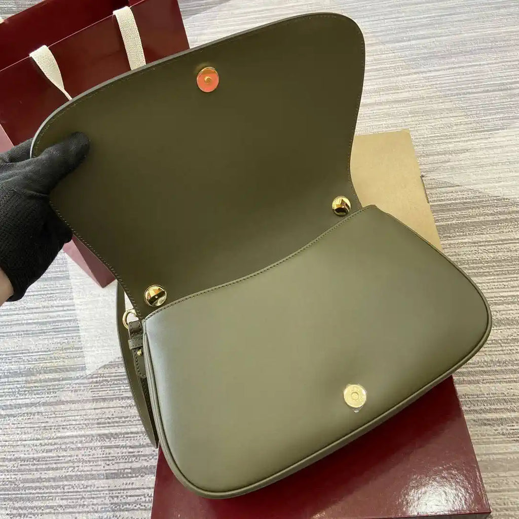 Gucci 815719 Gucci Blondie Medium top handle bag Leather Green