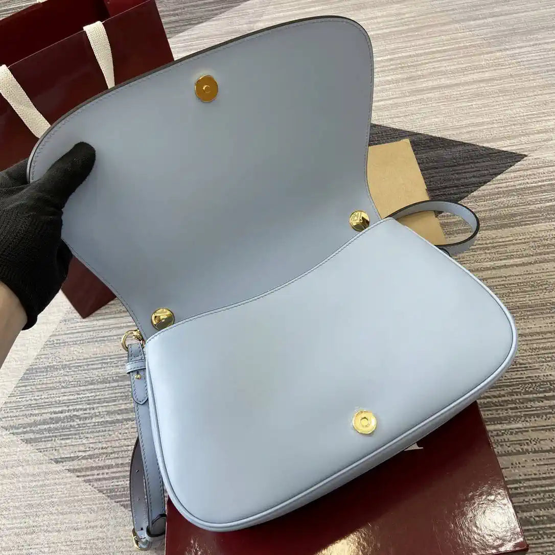 Gucci 815719 Gucci Blondie Medium top handle bag Leather Lake Blue