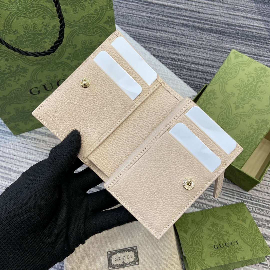 Gucci 815874 GG Emblem Medium wallet Beige - Default Title - View 7
