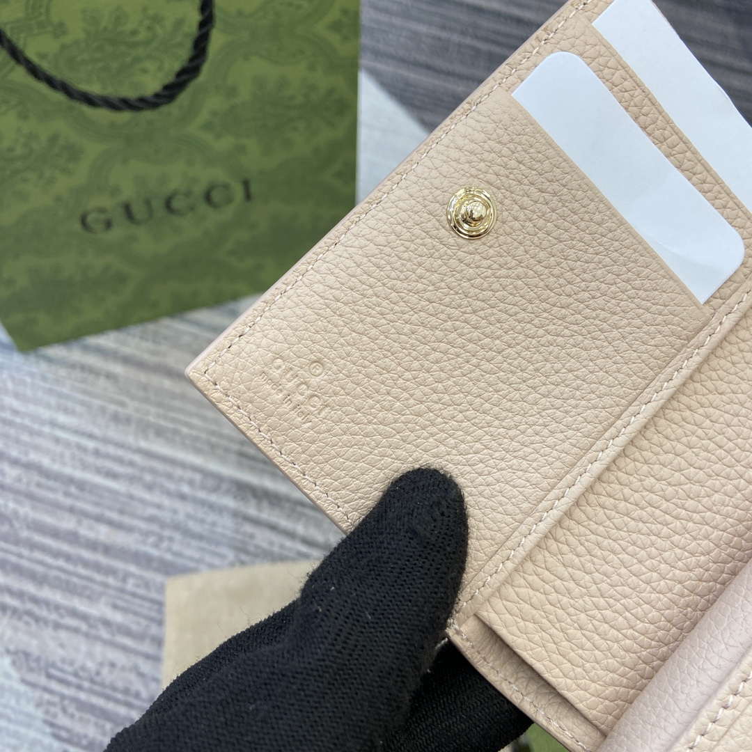 Gucci 815874 GG Emblem Medium wallet Beige - Default Title - View 8