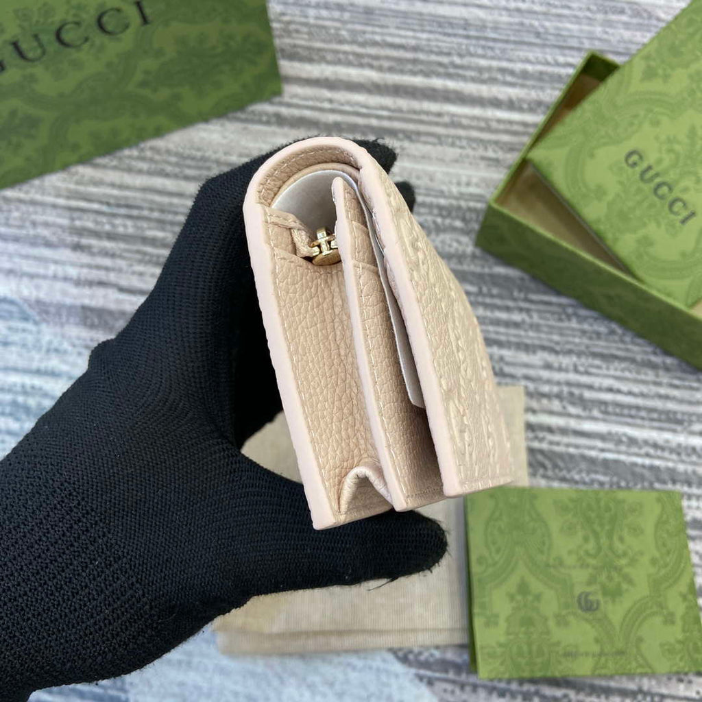 Gucci 815901 GG Emblem mini wallet Beige