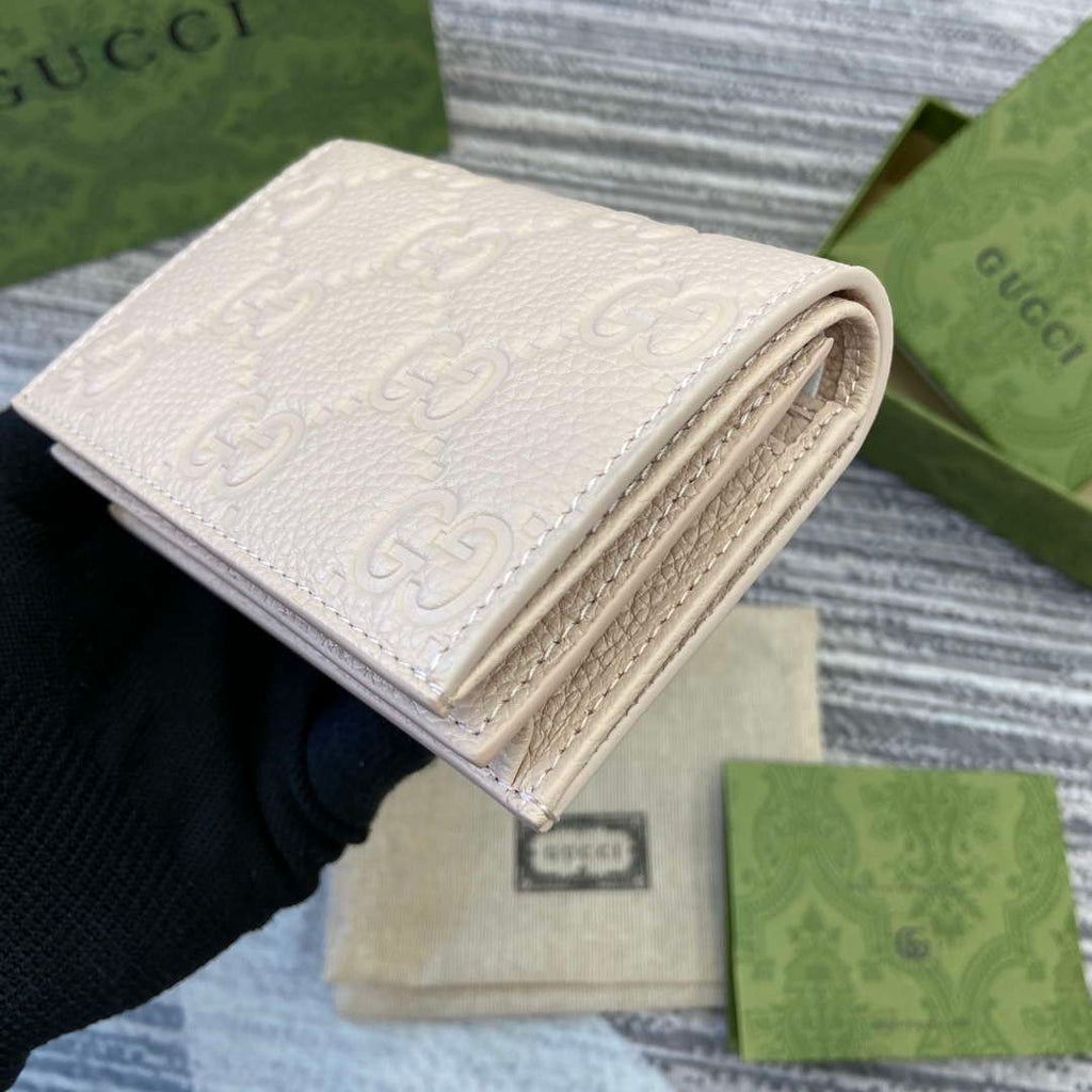 Gucci 815901 GG Emblem mini wallet Beige