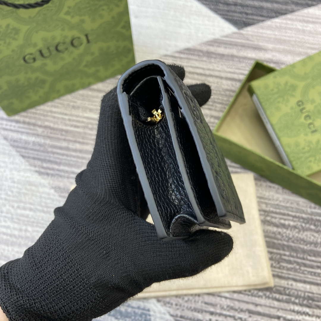 Gucci 815901 GG Emblem mini wallet Black