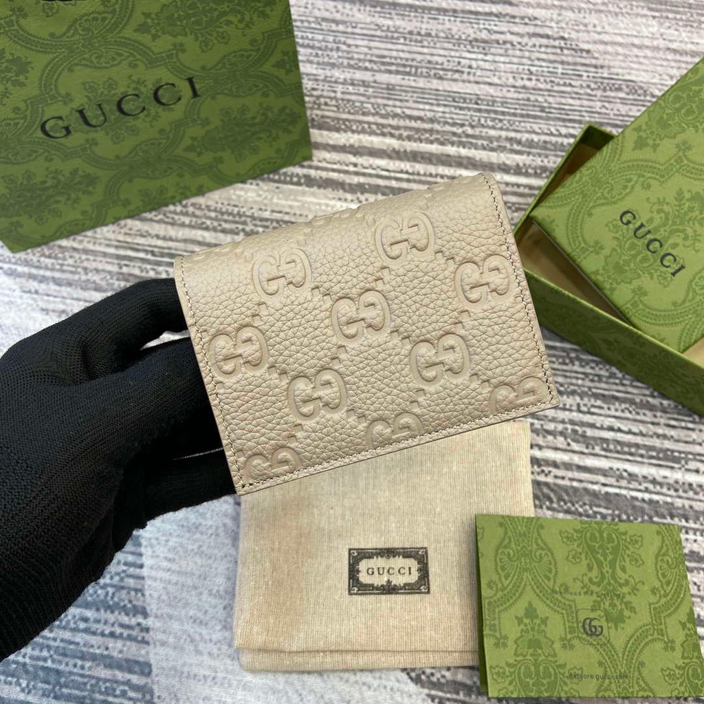Gucci 815901 GG Emblem mini wallet Taupe