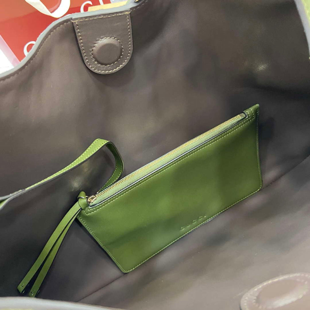 Gucci 815924 Gucci B Medium Shoulder Bag Green