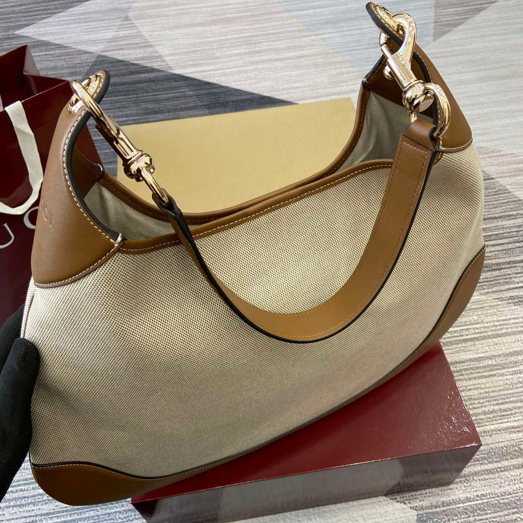 Gucci 815924 Gucci B Medium Shoulder Bag Natural cotton linen canvas Brown