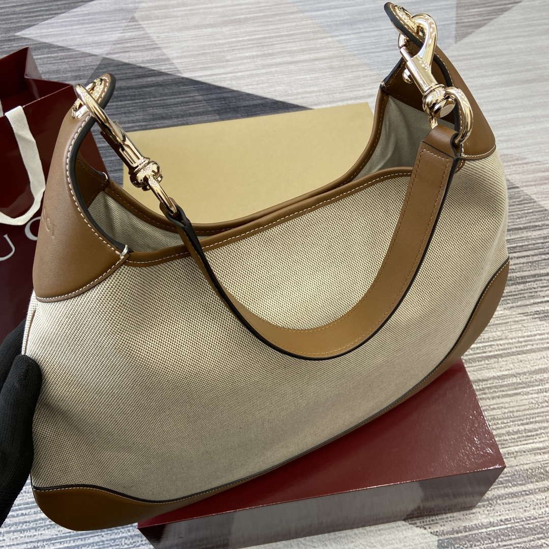 Gucci 815924 Gucci B Medium Shoulder Bag Natural cotton linen canvas Brown