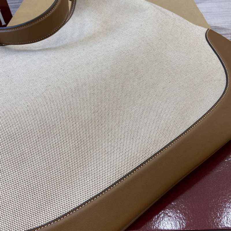 Gucci 815924 Gucci B Medium Shoulder Bag Natural cotton linen canvas Brown - Default Title - View 8