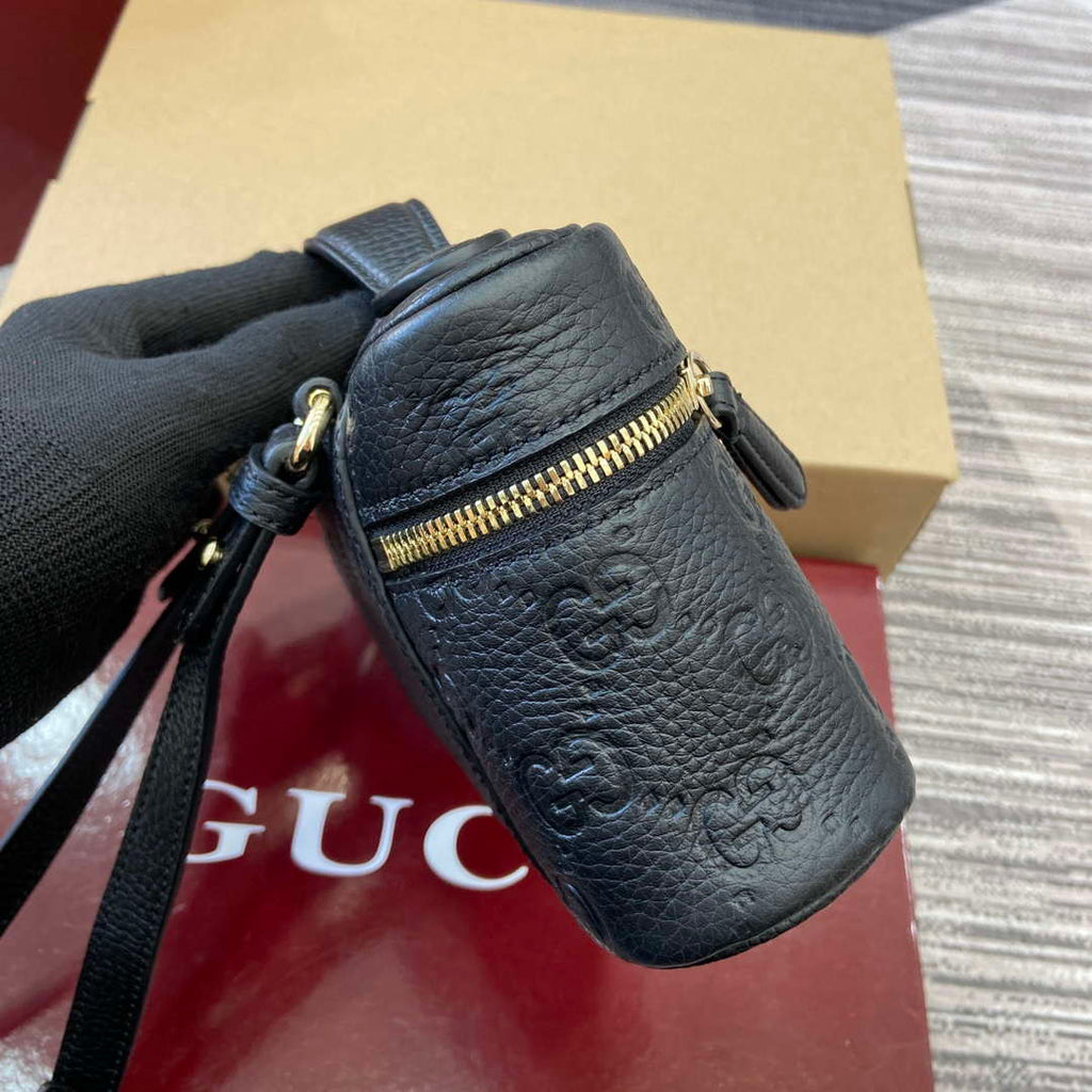 Gucci 815949 GG Emblem super mini bag Black