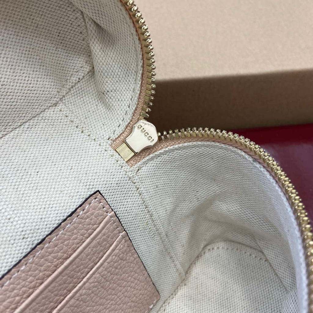 Gucci 815949 GG Emblem super mini bag Beige