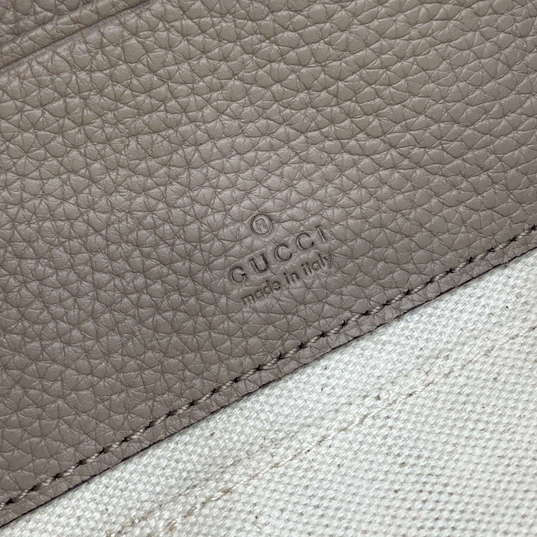 Gucci 815949 GG Emblem super mini bag Apricot