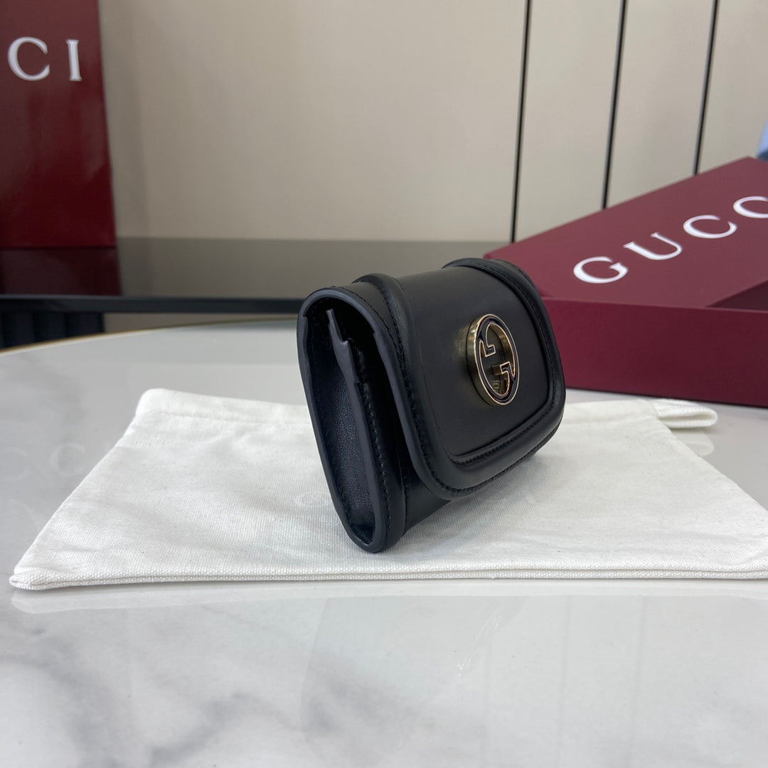 Gucci 818795 Gucci Blondie card case Black