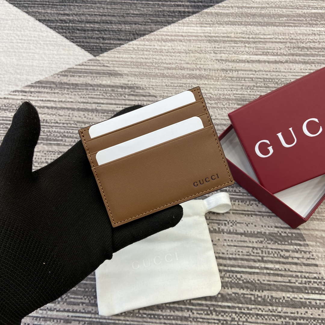 Gucci 818952 GG Emblem card case Brown Leather - Default Title - View 1
