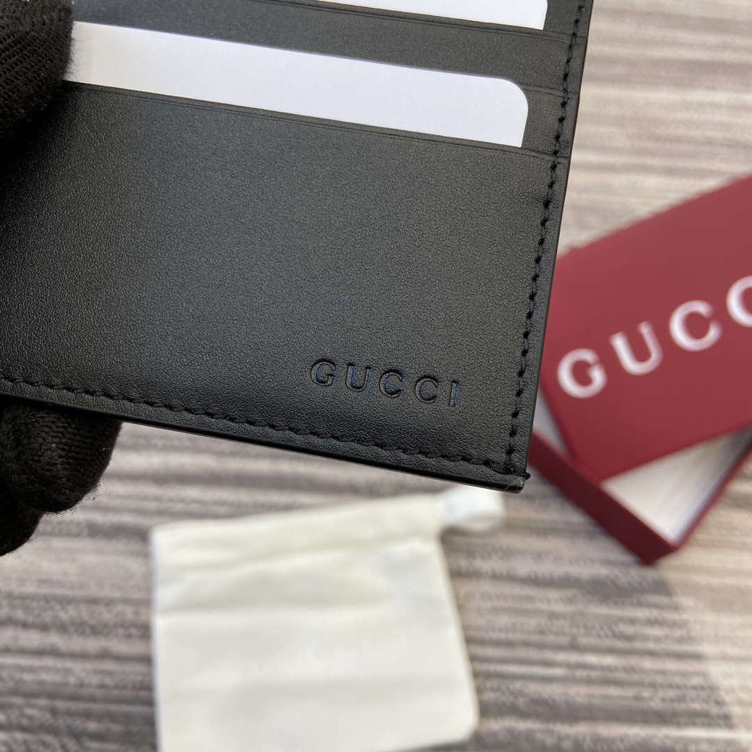 Gucci 818952 GG Emblem card case Black Leather