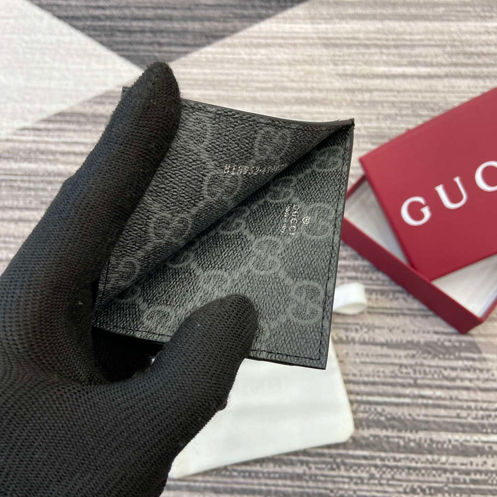 Gucci 818952 GG Emblem card case Black Leather