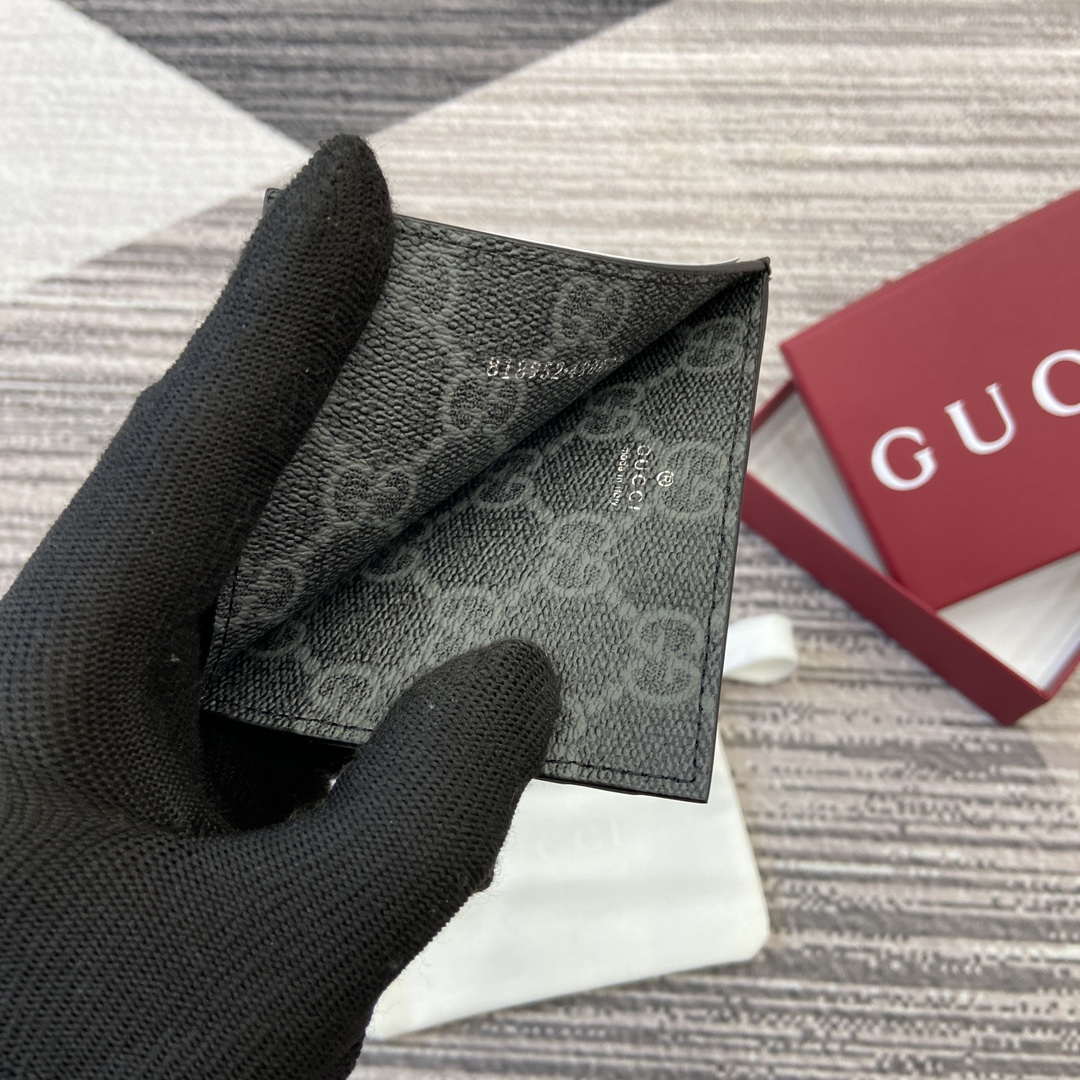 Gucci 818952 GG Emblem card case Black Leather