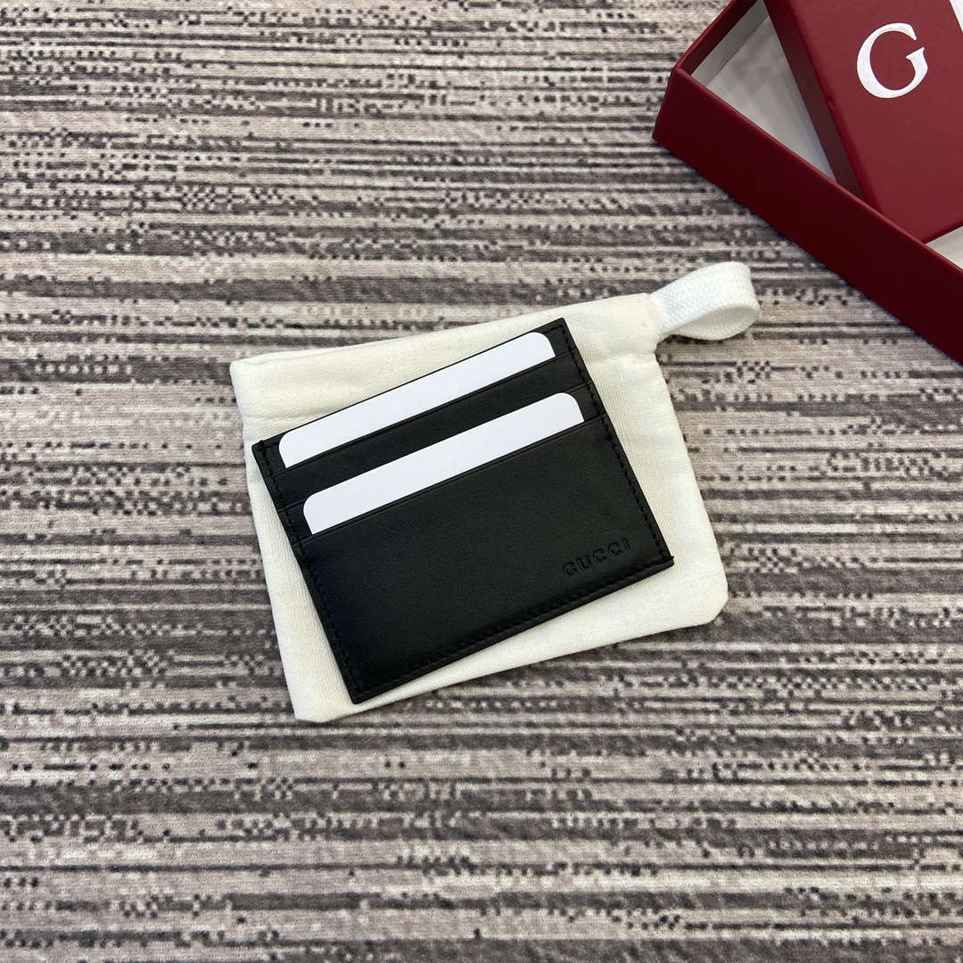 Gucci 818952 GG Emblem card case Black Leather