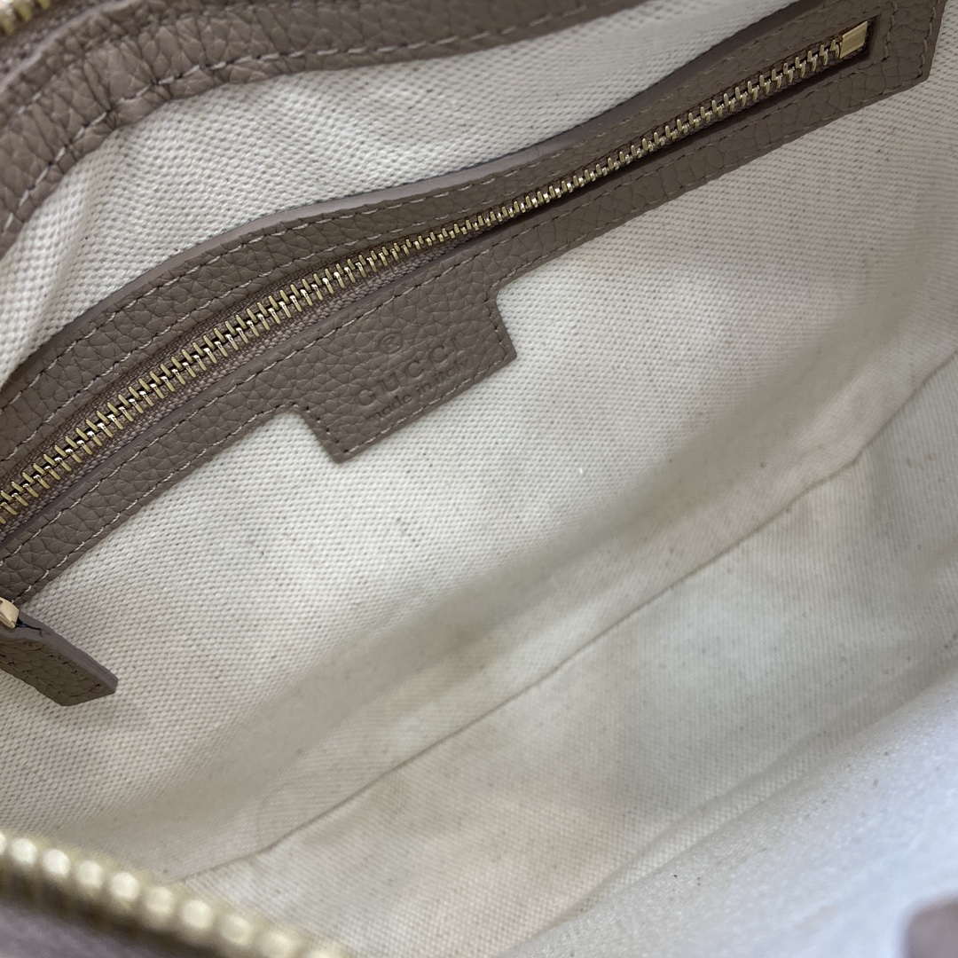Gucci 820453 GG Emblem Medium Shoulder bag Apricot - Default Title - View 9