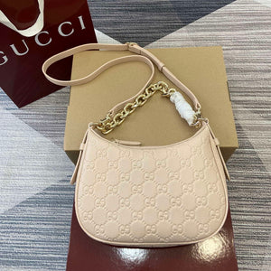 Gucci 820453 GG Emblem Medium Shoulder bag Beige - Default Title - View 1