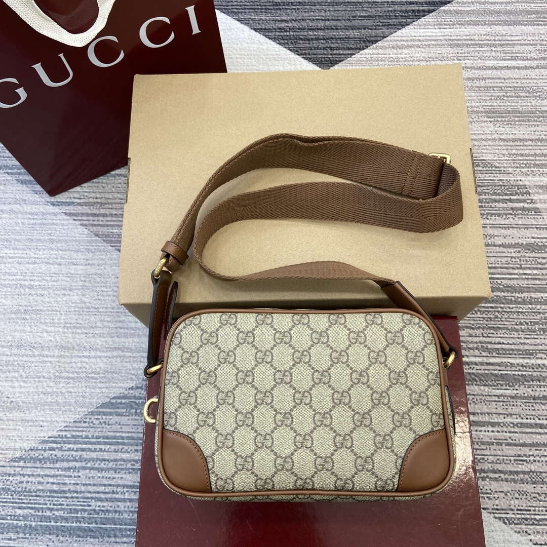 Gucci 821155 GG Emblem small crossbody bag Beige and dark brown - Default Title - View 1