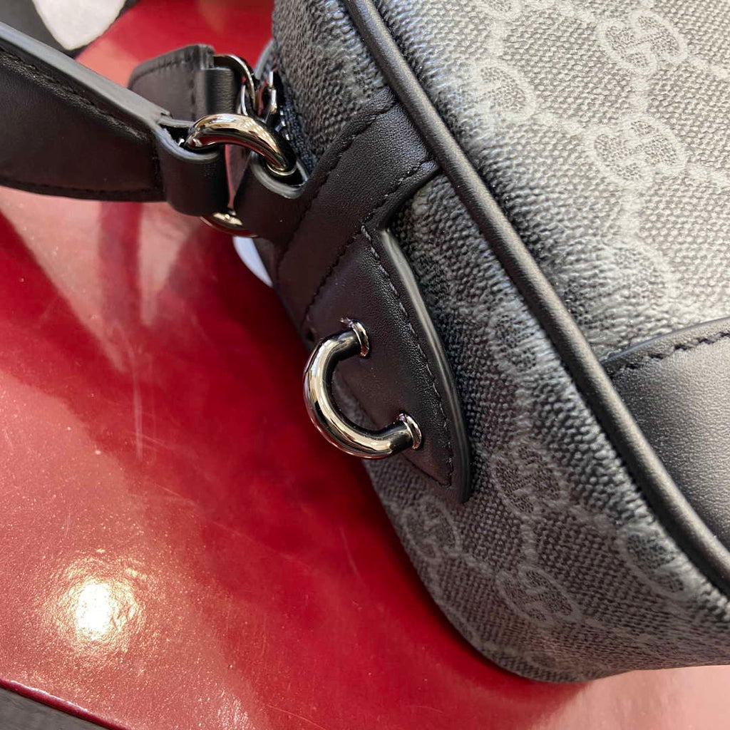 Gucci 821155 GG Emblem small crossbody bag Black