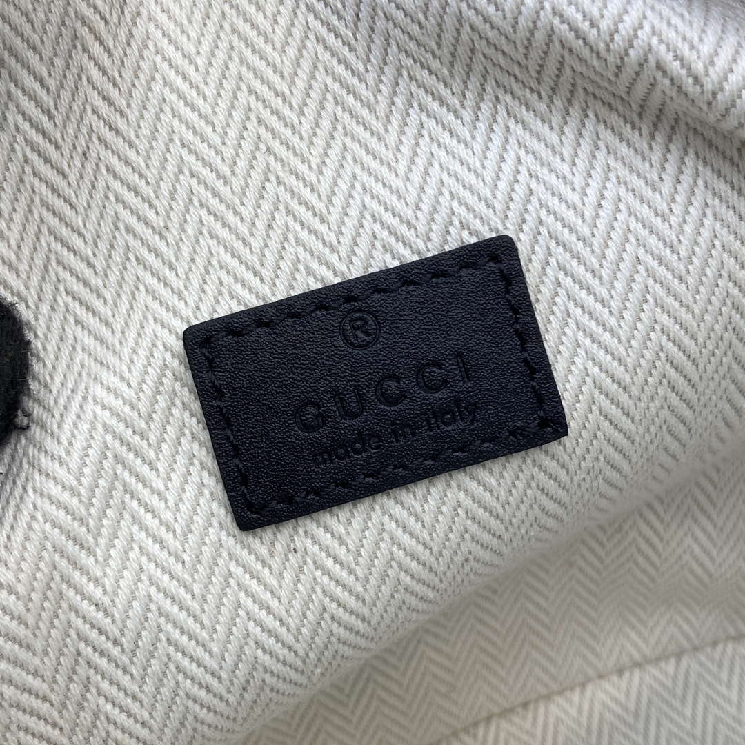 Gucci 821155 GG Emblem small crossbody bag Black - Default Title - View 11