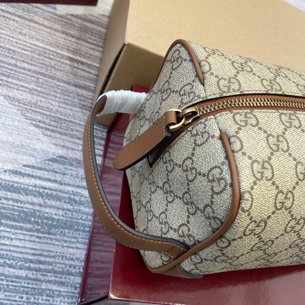 Gucci 821163 GG Emblem medium toiletry case Beige and dark brown