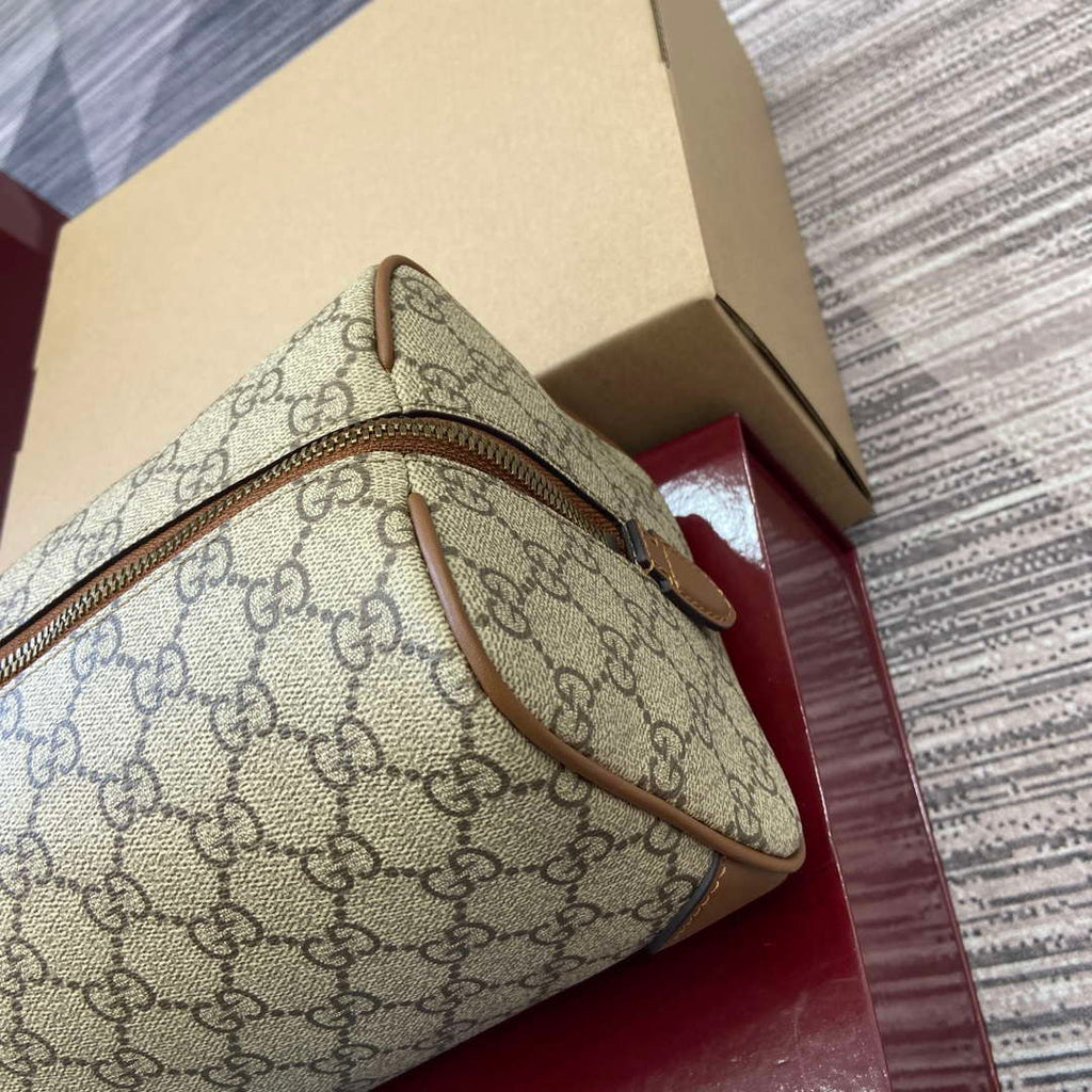 Gucci 821163 GG Emblem medium toiletry case Beige and dark brown