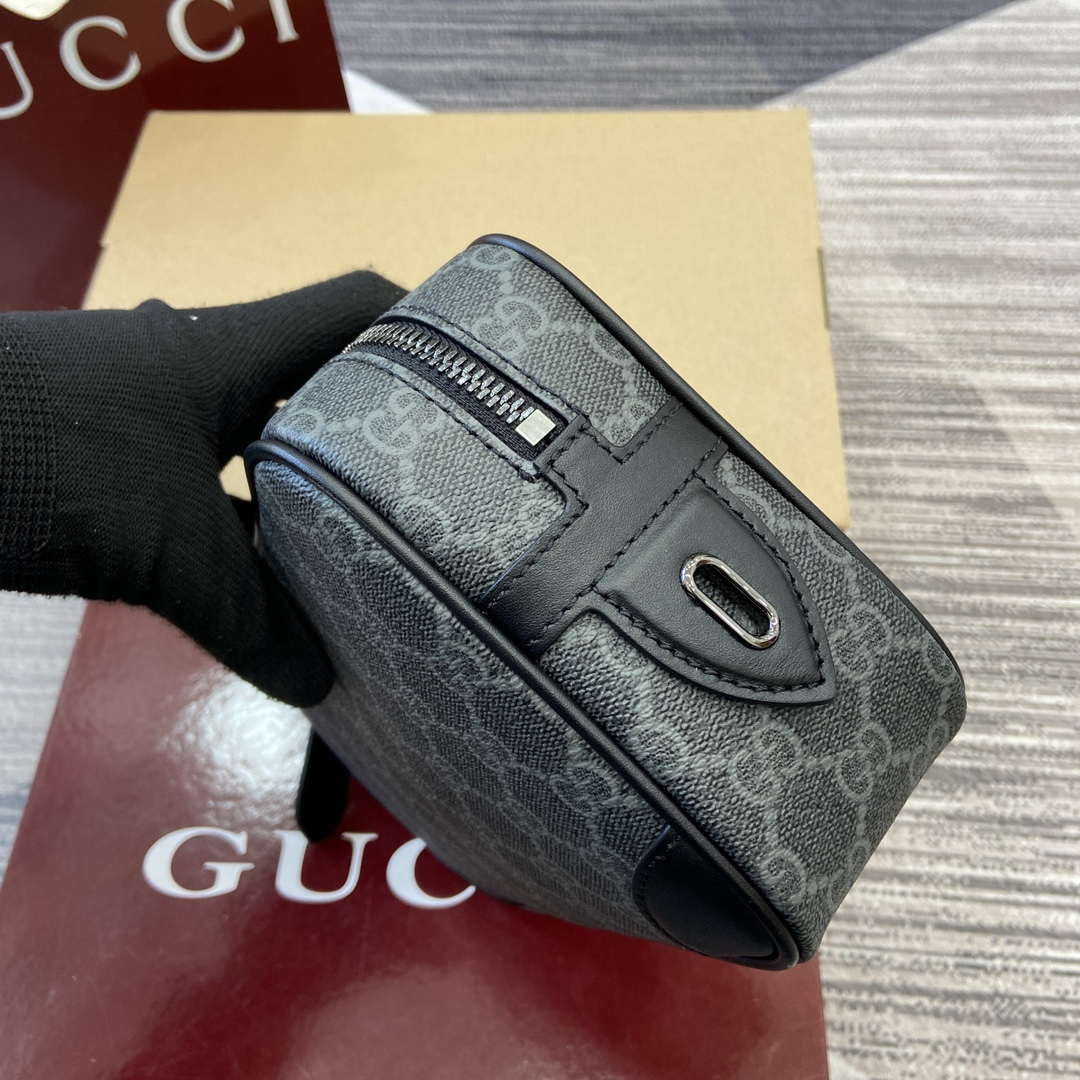 Gucci 821164 GG Emblem small toiletry case Black