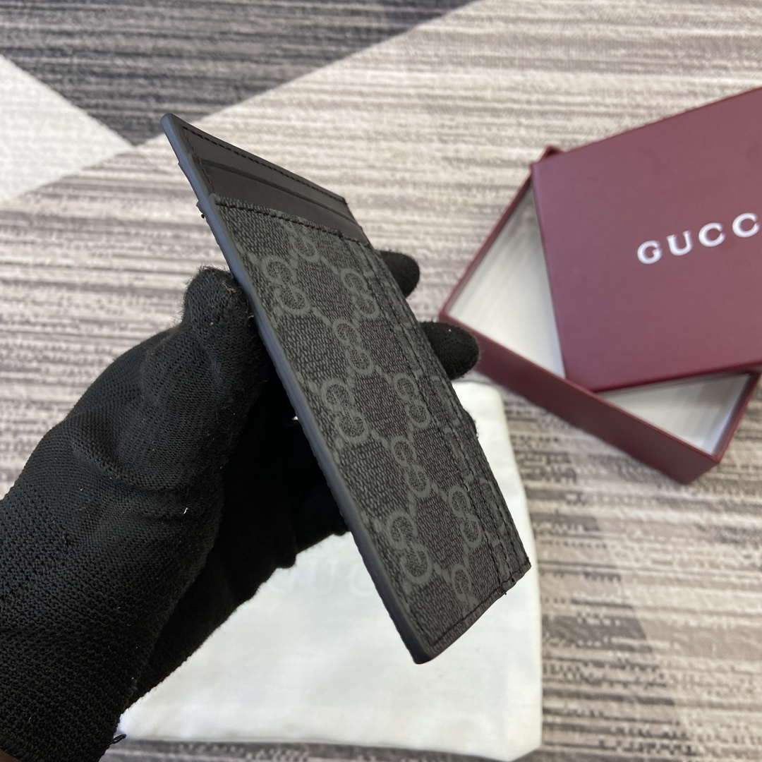 Gucci 821208 GG Emblem card case Black