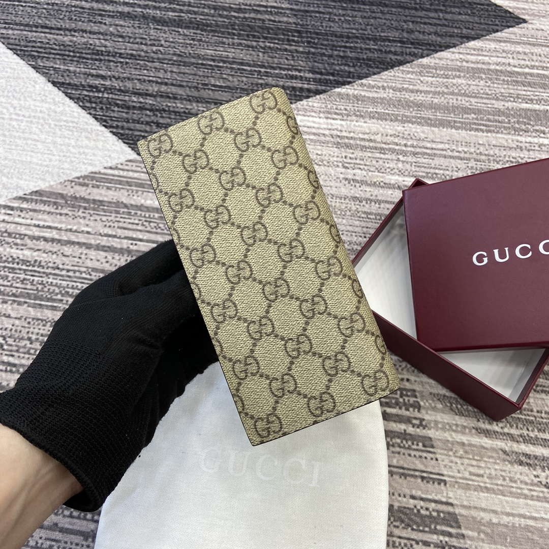 Gucci 821213 GG Emblem Beige and Brown mini wallet