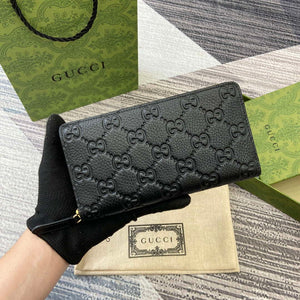 Gucci 821803 GG Emblem ultra-soft black embossing Black - Default Title - View 1