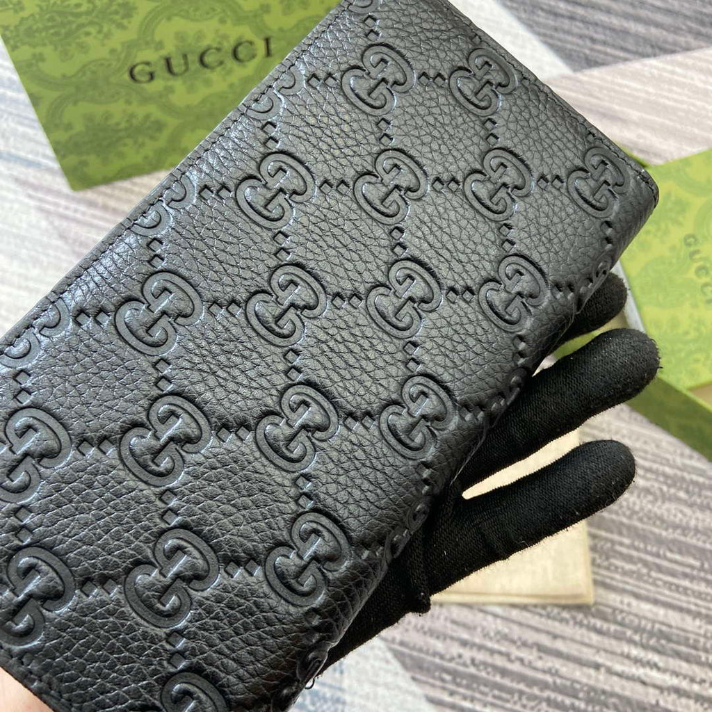 Gucci 821803 GG Emblem ultra-soft black embossing Black