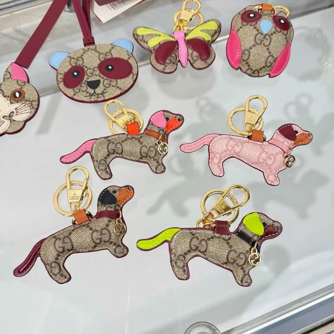Gucci 821812 GG Marmont Keychain Dog-shaped bag charm